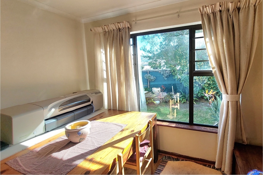 2 Bedroom Property for Sale in Silverglade Western Cape